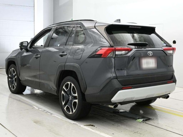 Toyota RAV4 2020 7356569-6