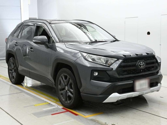 Toyota RAV4 2023 7356580-5