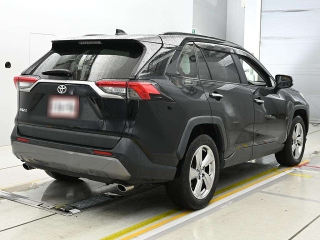Toyota RAV4 2020 7356581-1