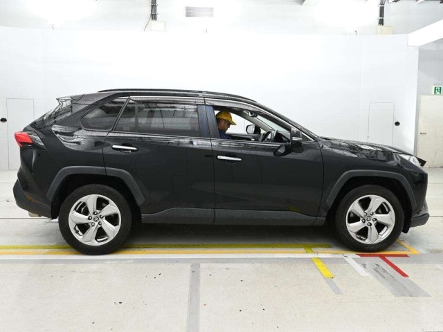 Toyota RAV4 2020 7356581-3