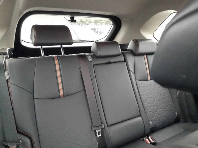 Toyota RAV4 2021 7356582-11