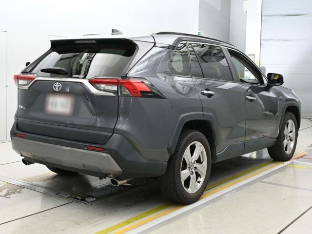 Toyota RAV4 2021 7356584-1