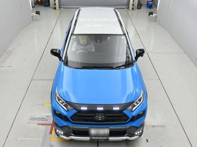 Toyota RAV4 2021 7356585-7
