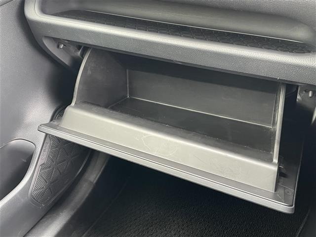 Toyota RAV4 2021 7356603-14