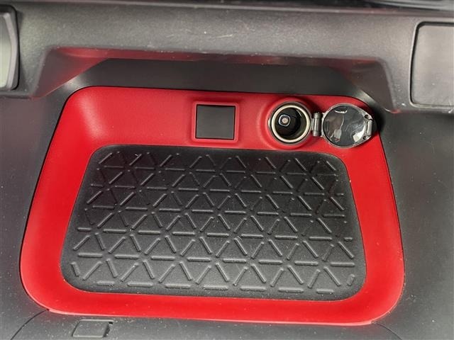 Toyota RAV4 2021 7356603-24