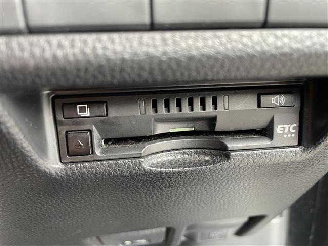 Toyota RAV4 2021 7356603-5