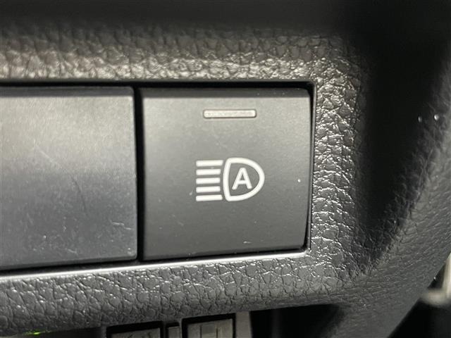 Toyota RAV4 2020 7359127-11
