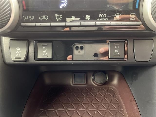 Toyota RAV4 2019 7360740-7