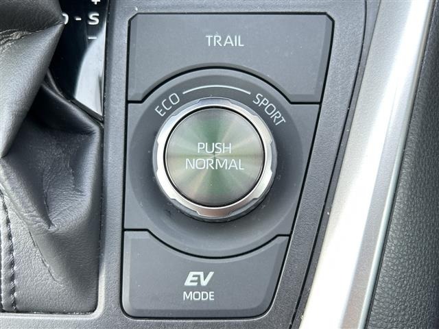 Toyota RAV4 2023 7360768-21