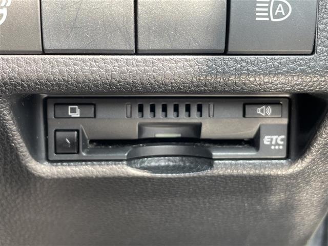 Toyota RAV4 2020 7360802-16