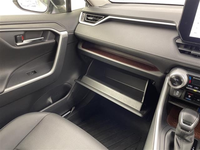 Toyota RAV4 2024 7360814-4