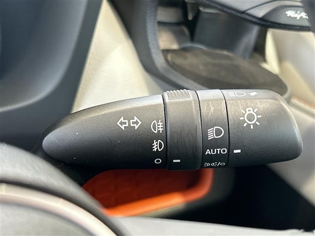 Toyota RAV4 2022 7360815-12