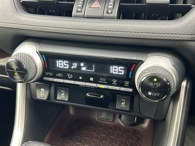 Toyota RAV4 2020 7360823-21