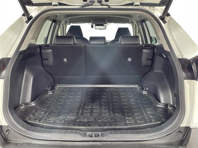 Toyota RAV4 2020 7360832-12