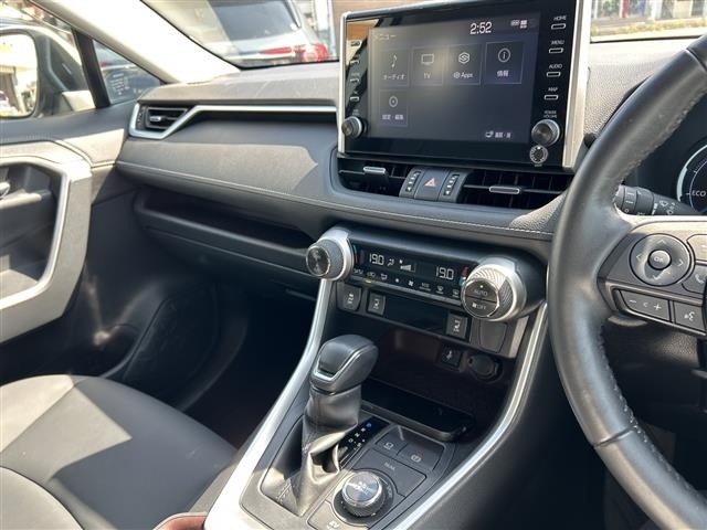 Toyota RAV4 2021 7360837-11