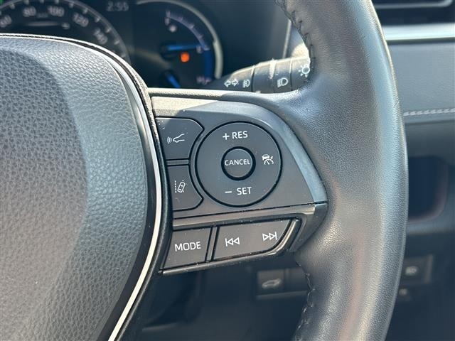 Toyota RAV4 2021 7360837-3