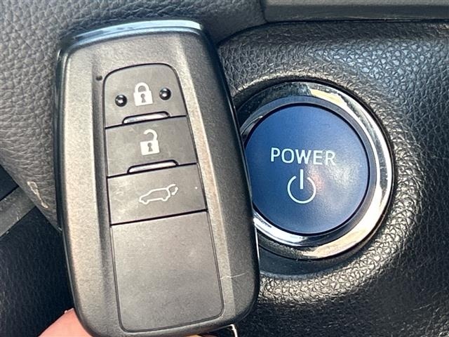 Toyota RAV4 2021 7360837-7