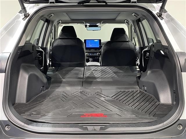 Toyota RAV4 2023 7360842-12