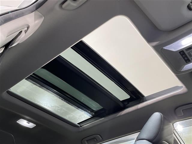 Toyota RAV4 2023 7360842-16