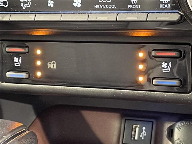 Toyota RAV4 2023 7360842-22