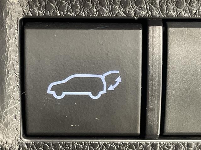 Toyota RAV4 2021 7360849-10