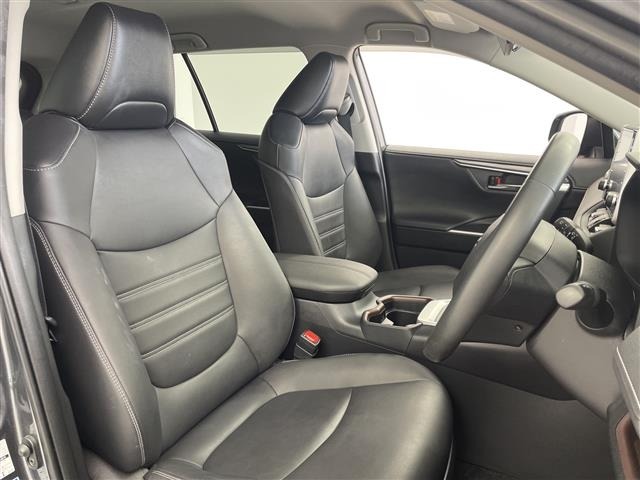 Toyota RAV4 2021 7360849-6