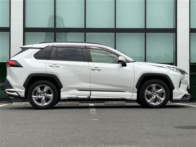 Toyota RAV4 2020 7360854-21