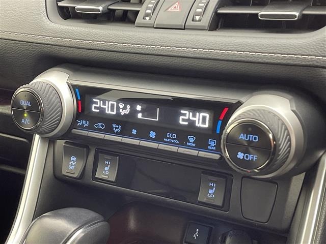 Toyota RAV4 2021 7360857-3