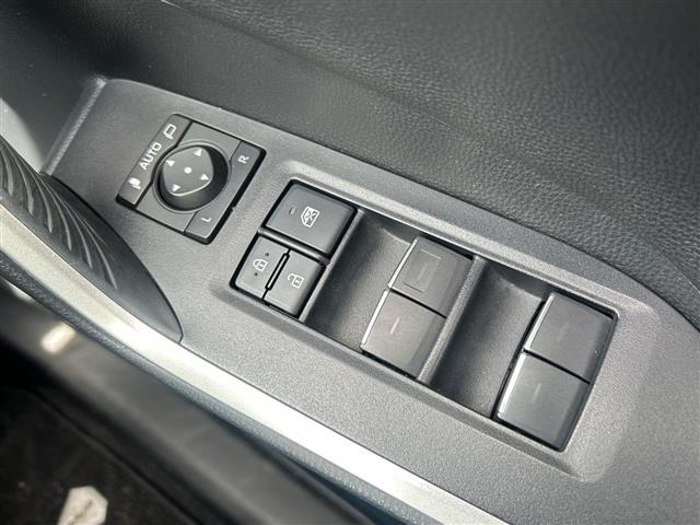 Toyota RAV4 2023 7360858-20
