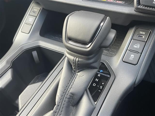 Toyota RAV4 2026 7360859-7
