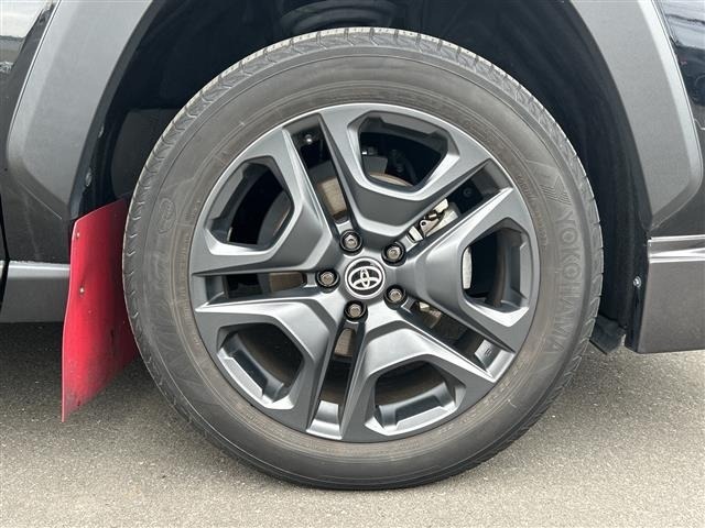 Toyota RAV4 2022 7360883-14