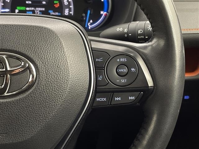 Toyota RAV4 2022 7360883-23