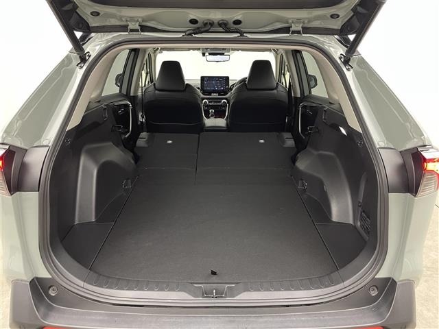 Toyota RAV4 2022 7360884-4