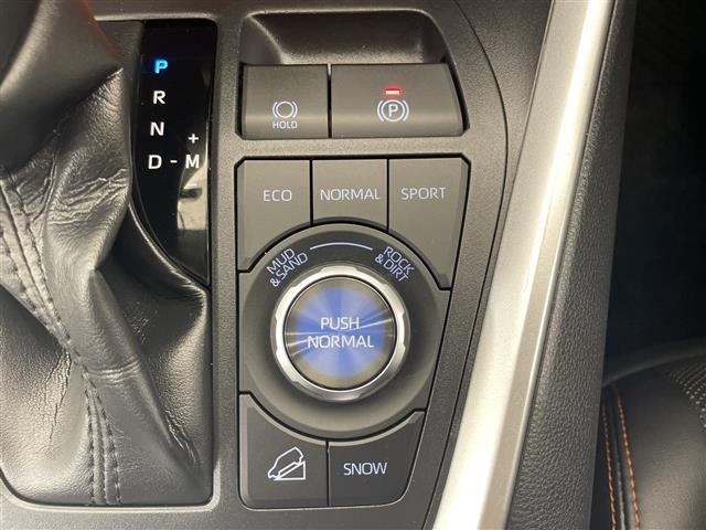Toyota RAV4 2022 7360885-1