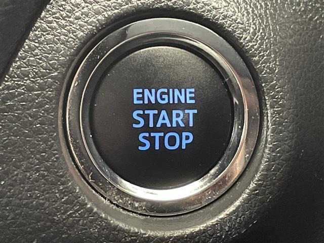 Toyota RAV4 2022 7360885-22