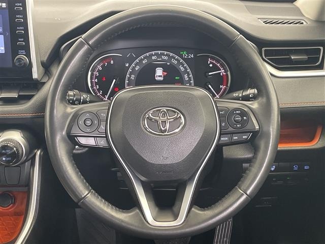 Toyota RAV4 2022 7360885-5