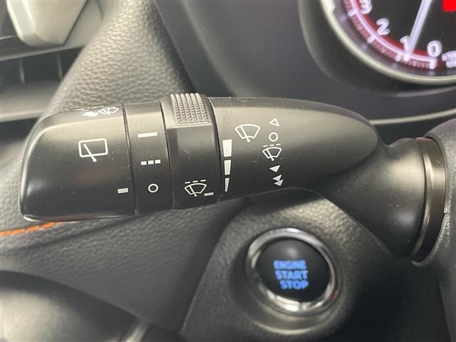 Toyota RAV4 2022 7360885-9