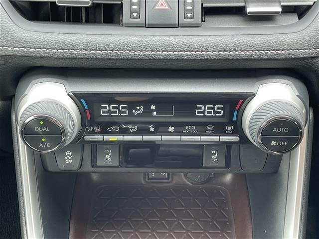 Toyota RAV4 2021 7360900-9