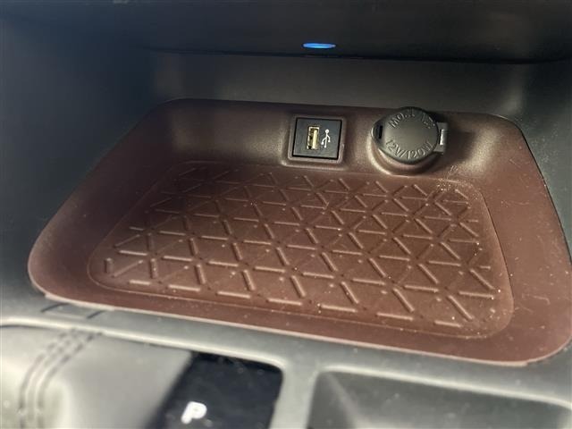 Toyota RAV4 2023 7360913-22