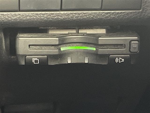 Toyota RAV4 2021 7360914-11