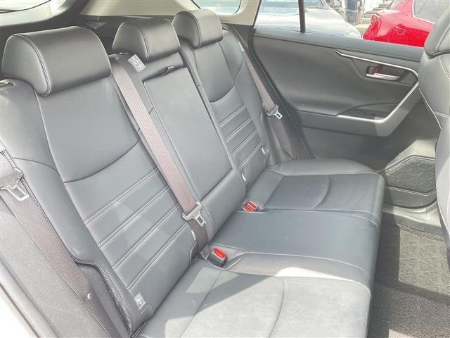 Toyota RAV4 2019 7360915-10
