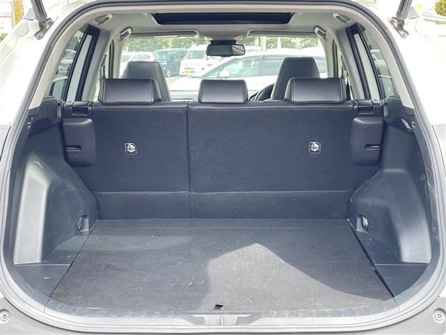 Toyota RAV4 2019 7360915-12