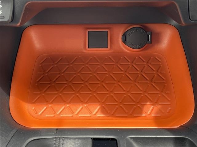 Toyota RAV4 2021 7360916-2