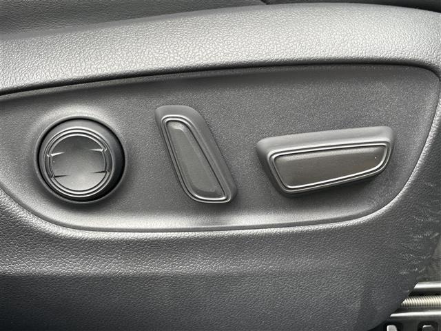 Toyota RAV4 2021 7360916-5