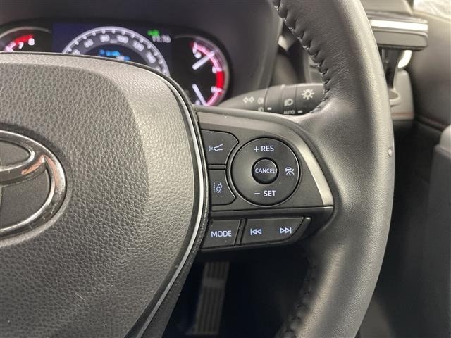 Toyota RAV4 2021 7360925-20