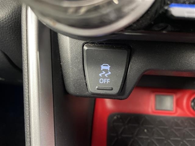 Toyota RAV4 2021 7360925-5