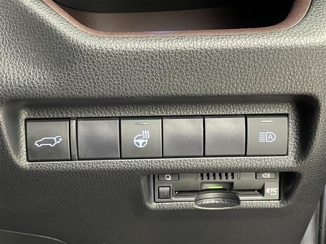 Toyota RAV4 2021 7360926-2