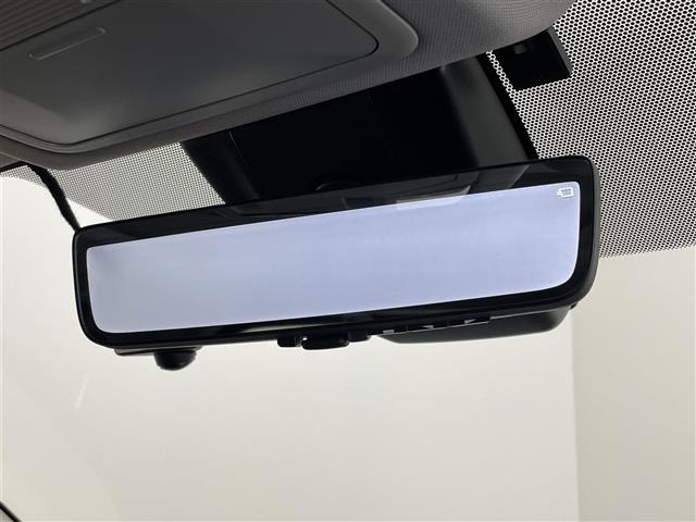 Toyota RAV4 2021 7360926-21