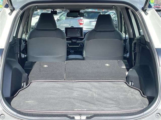 Toyota RAV4 2021 7360940-11