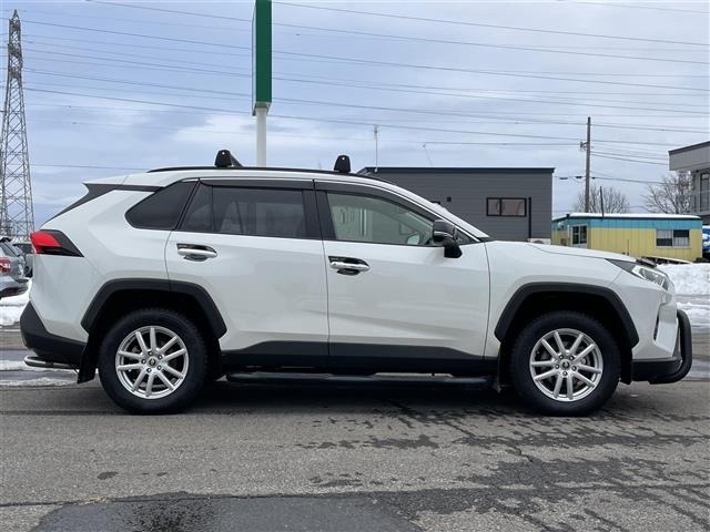 Toyota RAV4 2021 7360940-17